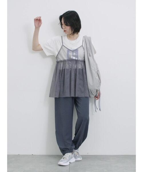 Samansa Mos2 blue（サマンサモスモスブルー）の「スクエア箔プリントTシャツ（Tシャツ/カットソー・レディース・オフホワイト/チャコールグレー/ホワイト・F）」の14枚目の写真