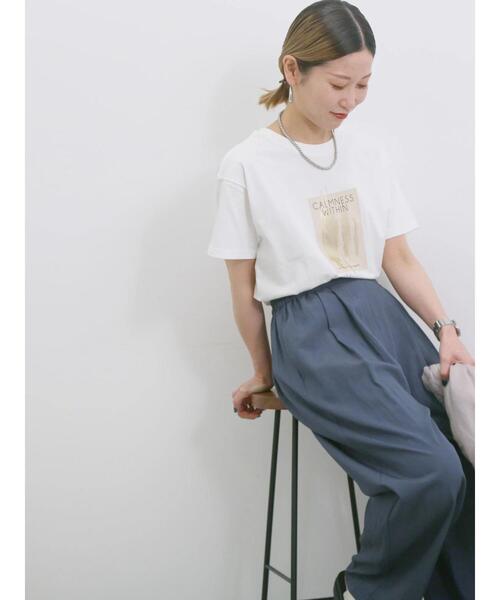 Samansa Mos2 blue（サマンサモスモスブルー）の「スクエア箔プリントTシャツ（Tシャツ/カットソー・レディース・オフホワイト/チャコールグレー/ホワイト・F）」の11枚目の写真