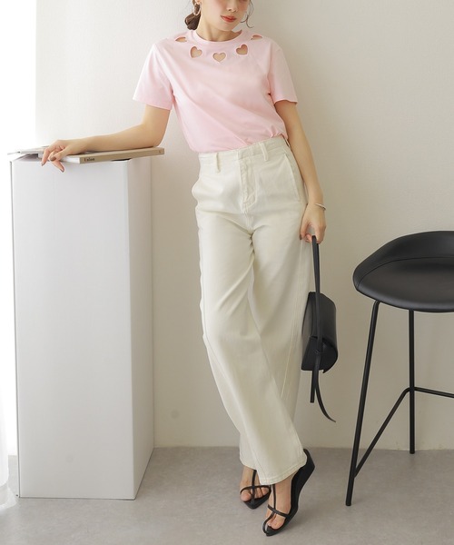 LAULEN（ローレン）の「heart open cut tee /ハート オープンカット 半袖 Tシャツ（Tシャツ/カットソー・レディース・ホワイト/ピンク・FREE）」の6枚目の写真