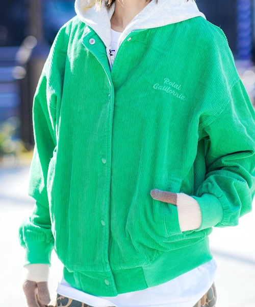 roial（ロイアル）の「JACKET /ROIAL(ロイアル)フード付きビビットカラージャケット（その他アウター・レディース・ピンク/グリーン・SMALL/MEDIUM）」の2枚目の写真