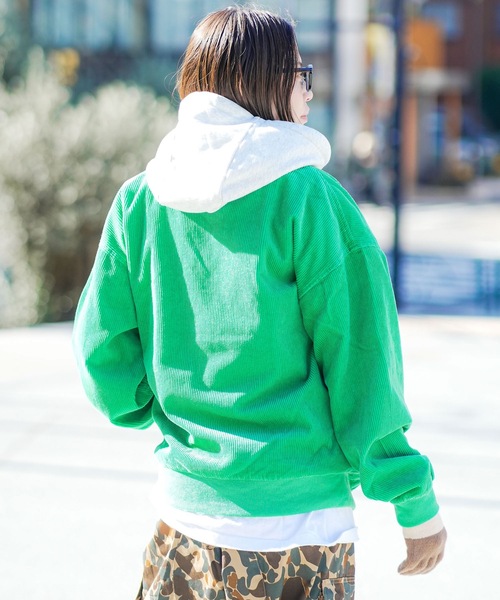 roial（ロイアル）の「JACKET /ROIAL(ロイアル)フード付きビビットカラージャケット（その他アウター・レディース・ピンク/グリーン・SMALL/MEDIUM）」の10枚目の写真