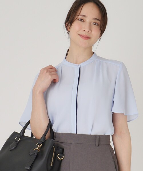 COUP DE CHANCE（クードシャンス）の「【洗える】配色デザインのブラウス（シャツ/ブラウス・レディース・ブルー/ホワイト/ライトグレー/オレンジ系/ネイビー・34/36/38/40）」の5枚目の写真