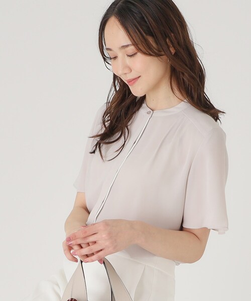 COUP DE CHANCE（クードシャンス）の「【洗える】配色デザインのブラウス（シャツ/ブラウス・レディース・ブルー/ホワイト/ライトグレー/オレンジ系/ネイビー・34/36/38/40）」の3枚目の写真