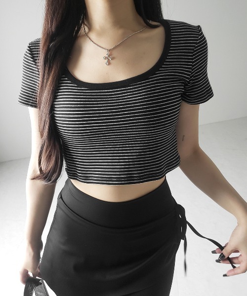 me+em select(ミームセレクト)の「※※【 2color 】ピンボーダースクエアネックショートTシャツ / pin border square neck short T-shirt(Tシャツ/カットソー・レディース・ブラック/ホワイト・FREE)」の2枚目の写真