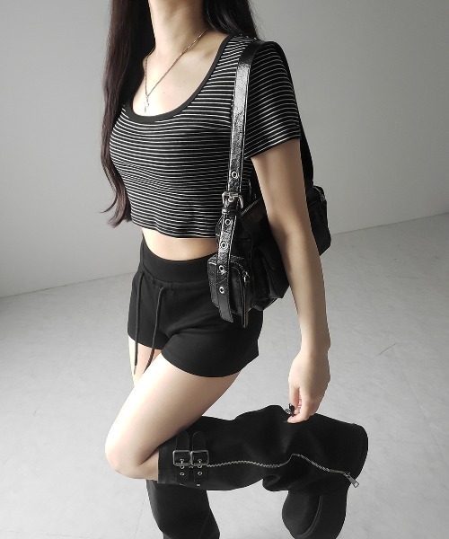 me+em select(ミームセレクト)の「※※【 2color 】ピンボーダースクエアネックショートTシャツ / pin border square neck short T-shirt(Tシャツ/カットソー・レディース・ブラック/ホワイト・FREE)」の9枚目の写真