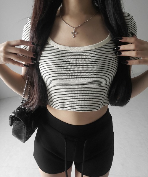 me+em select(ミームセレクト)の「※※【 2color 】ピンボーダースクエアネックショートTシャツ / pin border square neck short T-shirt(Tシャツ/カットソー・レディース・ブラック/ホワイト・FREE)」の22枚目の写真