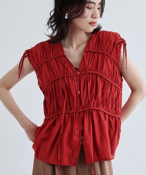 GALLEST(ギャレスト)の「ギャザースリーブレスブラウス(シャツ/ブラウス・レディース・ホワイト/ダークブラウン/チャコールグレー・38)」の17枚目の写真