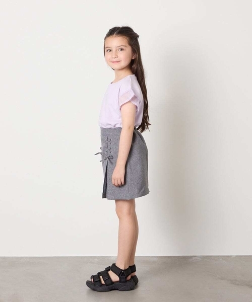 a.v.v（アーヴェヴェ）の「[120-160]［インパン付］フロントレースアップスカート（スカート・キッズ・ブラック/グレー・120/130/140/150/160）」の16枚目の写真