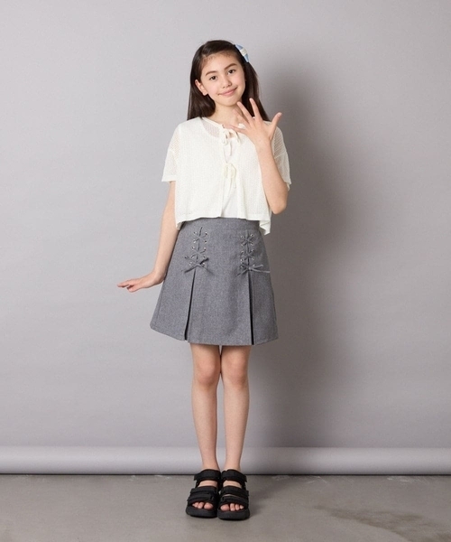 a.v.v（アーヴェヴェ）の「[120-160]［インパン付］フロントレースアップスカート（スカート・キッズ・ブラック/グレー・120/130/140/150/160）」の13枚目の写真