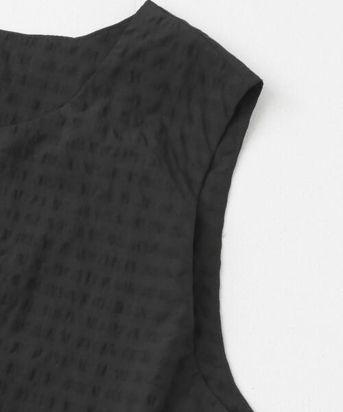 ITEMS URBANRESEARCH（アイテムズ アーバンリサーチ）の「サッカーノースリーブワンピース（ワンピース・レディース・ブラウン/ブラック/チェック・FREE）」の16枚目の写真