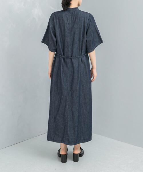 URBAN RESEARCH ROSSO WOMEN（アーバンリサーチ　ロッソ）の「『別注』Lee×ROSSO　WORK ONE-PIECE（ワンピース・レディース・インディゴブルー/ライトインディゴブルー・FREE）」の20枚目の写真