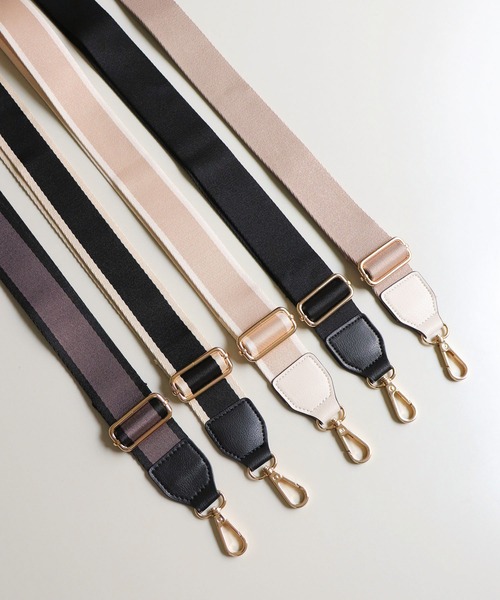 MIAN （ミアン）の「テープショルダーベルト（ショルダーバッグ・レディース・グレイッシュベージュ/ブラック・FREE）」の6枚目の写真