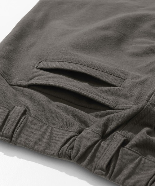 KRIFF MAYER（クリフメイヤー）の「【裏微起毛】ほどのびイージーパンツ（その他パンツ・メンズ・ブラック/カーキ/チャコール/ベージュ・SMALL/MEDIUM/LARGE/X-LARGE）」の16枚目の写真