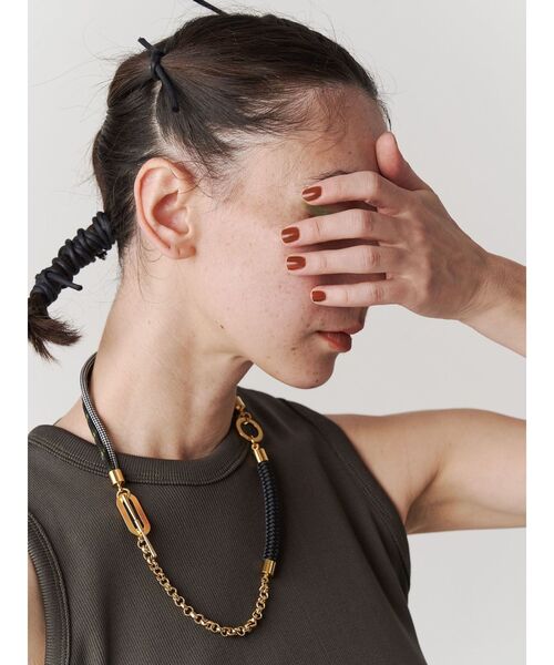 UN3D.(アンスリード)の「MIX ROPE CHAIN NL / ミックスロープチェーンネックレス(ネックレス・レディース・ゴールド/シルバー・FREE)」の4枚目の写真