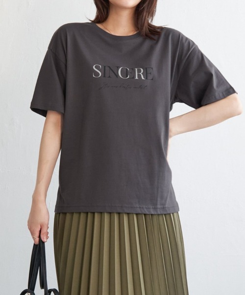 ikka(イッカ)の「ロゴフォトプリントT(Tシャツ/カットソー・レディース・ホワイト/ピンク/チャコール/ミント/その他1/オフホワイト・M/L/S)」の17枚目の写真