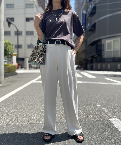 ikka(イッカ)の「ロゴフォトプリントT(Tシャツ/カットソー・レディース・ホワイト/ピンク/チャコール/ミント/その他1/オフホワイト・M/L/S)」の9枚目の写真