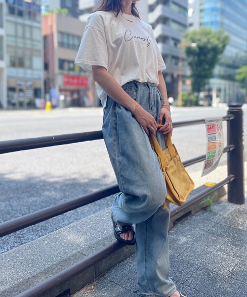 ikka(イッカ)の「ロゴフォトプリントT(Tシャツ/カットソー・レディース・ホワイト/ピンク/チャコール/ミント/その他1/オフホワイト・M/L/S)」の8枚目の写真