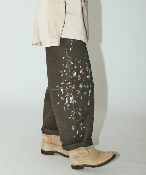 JOURNAL STANDARD J.S HOMESTEAD（ジャーナルスタンダードホームステッド）の「J.S.Homestead / スプラッシュ ビッグ チノ パンツ（チノパンツ・メンズ・ブラック/ベージュ/ブラウン・MEDIUM/LARGE）」の14枚目の写真