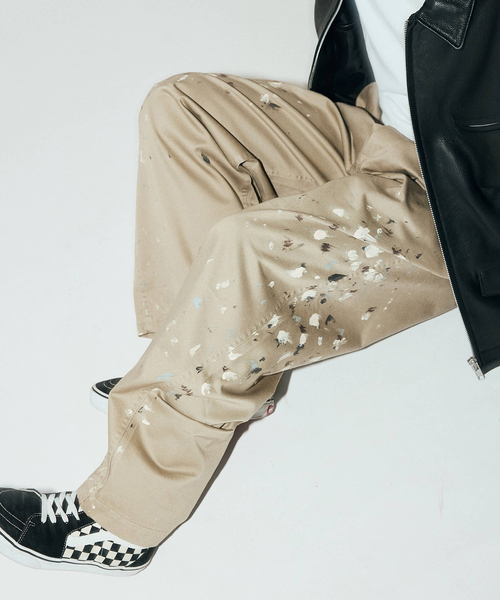 JOURNAL STANDARD J.S HOMESTEAD（ジャーナルスタンダードホームステッド）の「J.S.Homestead / スプラッシュ ビッグ チノ パンツ（チノパンツ・メンズ・ブラック/ベージュ/ブラウン・MEDIUM/LARGE）」の19枚目の写真