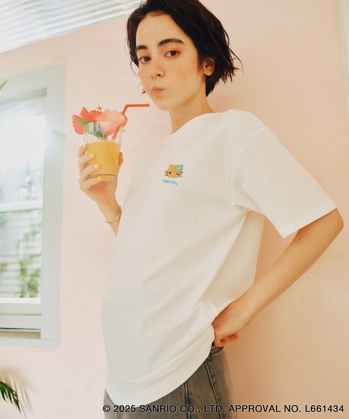 ROPE' PICNIC(ロペピクニック)の「【ROPE' PICNIC×ハローキティ コラボ】日焼けハローキティ アソートTシャツ(Tシャツ/カットソー・レディース・ホワイト/ホワイト系その他/ピンク/ブラック・FREE)」の11枚目の写真