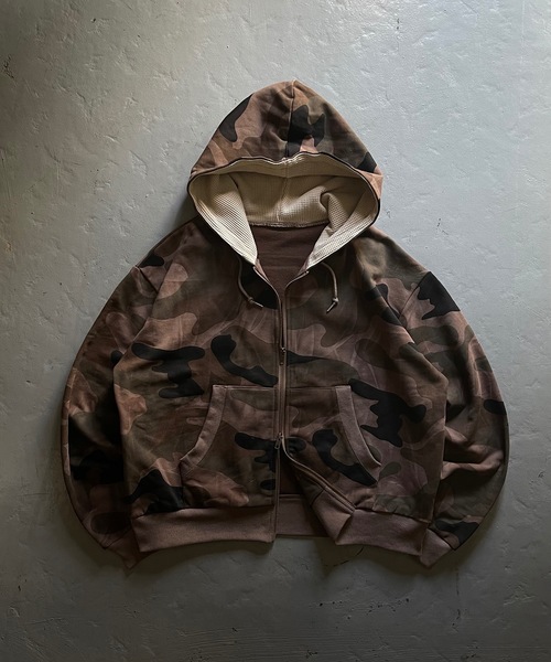 MandO（Auntie Rosa）（エムオー）の「ウッドランドカモダブルフェイスジップパーカー（パーカー・メンズ・ブラウン/ベージュ・LARGE/MEDIUM）」の15枚目の写真