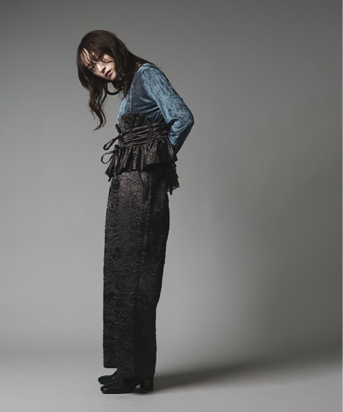 W:Huku（フーク）の「スリーブ 切り替え メッシュ ベロア トップス / Mesh Sleeve Sheer Velour Top（Tシャツ/カットソー・レディース・ブラック/ブルー系/ブラウン/オフホワイト・FREE）」の5枚目の写真
