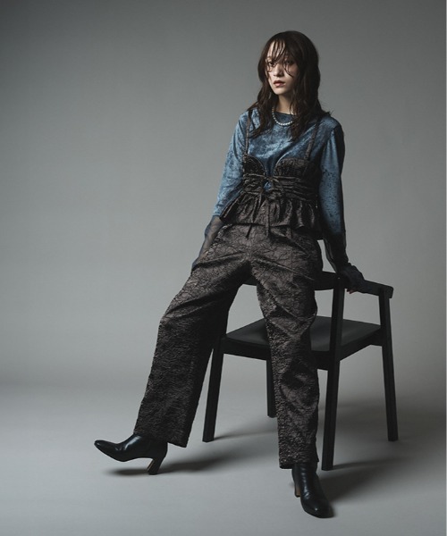 W:Huku（フーク）の「スリーブ 切り替え メッシュ ベロア トップス / Mesh Sleeve Sheer Velour Top（Tシャツ/カットソー・レディース・ブラック/ブルー系/ブラウン/オフホワイト・FREE）」の14枚目の写真