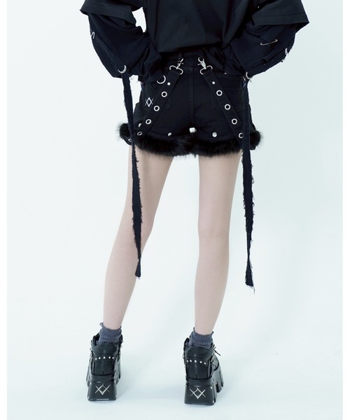 REFLEM【レフレム】ファー付デニムショーツ グレー REFLEM/レフレム』ファー付きデニムショーツ（デニムパンツ）｜REFLEM
