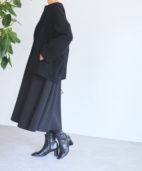 後ろぷっくりウールショートコート（ノーカラーコート）｜BEARDSLEY