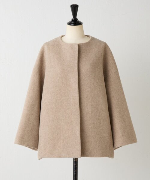 後ろぷっくりウールショートコート（ノーカラーコート）｜BEARDSLEY
