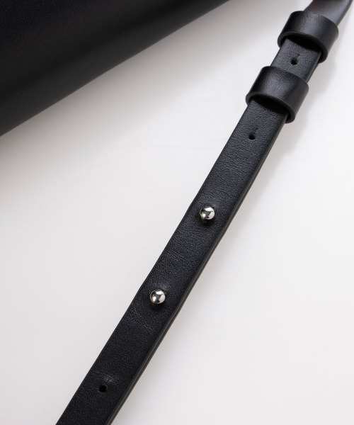 kakatoo(カカトゥ)の「カカトゥ kakatoo / ロールハーフショルダーバッグ(ショルダーバッグ・レディース・チョコ/ブラック・FREE)」の10枚目の写真