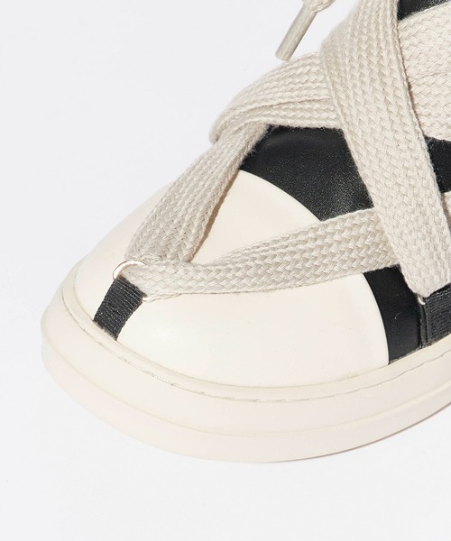 Theater code(シアターコード)の「Leather Volume Sole Sneakers/レザー ボリュームソール スニーカー 2026年 夏 夏服(スニーカー・メンズ・ブラック・27/28)」の5枚目の写真