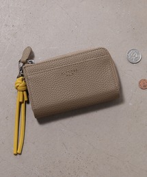 ALTROSE(アルトローズ)のマチ付き フラグメントケース ミニ財布 キーチェーン 財布 チャーム シボ ドーラ(カードケース)