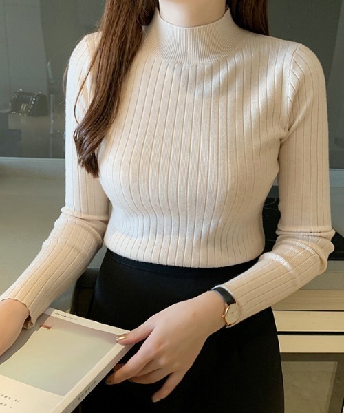 cammie（キャミー）の「ワイドリブハイネックニットトップス（ニット/セーター・レディース・ブラック/パープル/マスタード/ベージュ/オフホワイト/グレー・FREE）」の9枚目の写真