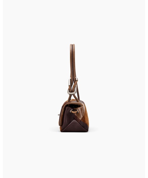 MARC JACOBS(マークジェイコブス)の「THE SUEDE PATCHWORK MINI DUAL BAG/ザ スエード パッチワーク デュアル ショルダー ミニ(ショルダーバッグ・レディース・ブラウン系その他・ONE SIZE)」の4枚目の写真