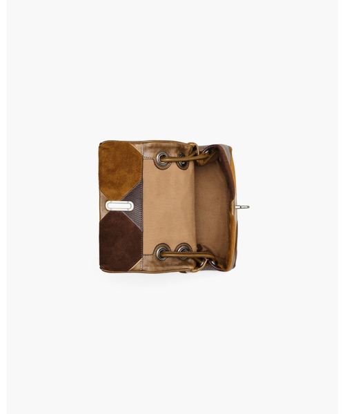 MARC JACOBS(マークジェイコブス)の「THE SUEDE PATCHWORK MINI DUAL BAG/ザ スエード パッチワーク デュアル ショルダー ミニ(ショルダーバッグ・レディース・ブラウン系その他・ONE SIZE)」の3枚目の写真