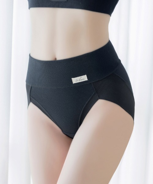 セール】リブストレッチ骨盤ガードルショーツ【ミドル丈】（ショーツ