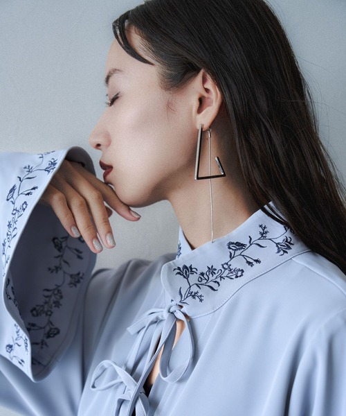 2WAYフラワーシシュウブラウス(HARE)（シャツ/ブラウス）｜HARE（ハレ