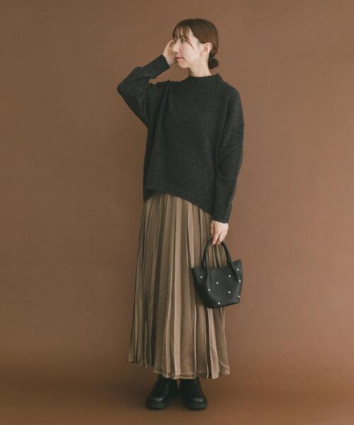 ITEMS URBANRESEARCH（アイテムズ アーバンリサーチ）の「サテンプリーツスカート（スカート・レディース・ブラウン/ベージュ系その他/チャコールグレー・FREE）」の10枚目の写真