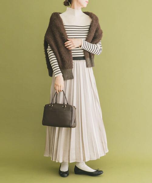 ITEMS URBANRESEARCH（アイテムズ アーバンリサーチ）の「サテンプリーツスカート（スカート・レディース・ブラウン/ベージュ系その他/チャコールグレー・FREE）」の19枚目の写真