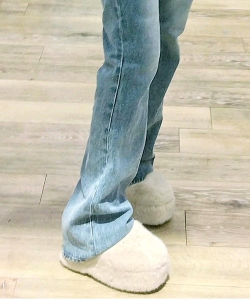 R&E（アールアンドイー）の「【25AW新作】【R&E】バックストラップ厚底サボファーサンダル（サンダル・レディース・アイボリー/ピンク/ブラック・LL/L/M/S）」の19枚目の写真