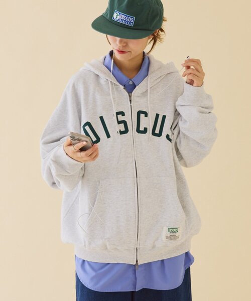 DISCUS(ディスカス)の「【DISCUS】ロゴ刺繍裏毛フルジップパーカー(パーカー・レディース・グレー/ネイビー/ブラック・MEDIUM/SMALL/LARGE)」の4枚目の写真