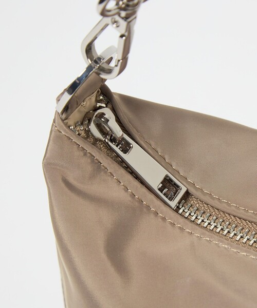 green label relaxing（グリーンレーベルリラクシング）の「2WAY フナガタ バッグ M / ショルダーバッグ はっ水（ショルダーバッグ・レディース・オフホワイト/ブラック/その他1/ネイビー/モカ・FREE）」の20枚目の写真