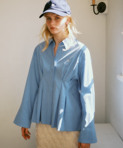 POLO BCS（ポロ ビーシーエス）の「【POLOBCS】VIS別注ウエストタックフレアシャツ（シャツ/ブラウス・レディース・ホワイト/ブルー系その他4/ネイビー/ホワイト系その他/ピンク・FREE）」の4枚目の写真