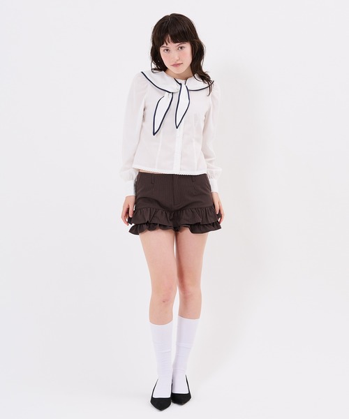 TINA:JOJUN(ティーナジョジュン)の「ピンストライプ ティアード ショートパンツ TINA:JOJUN(その他パンツ・レディース・ブラック/アイボリー・M/S)」の21枚目の写真