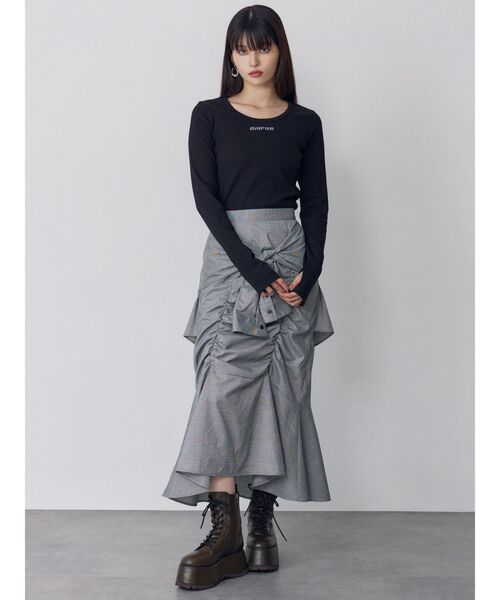 MURUA(ムルーア)の「HOTFIXロゴテレコトップス(Tシャツ/カットソー・レディース・ホワイト/レッド/グレー/ブラック・2/1)」の9枚目の写真