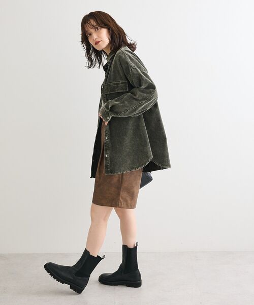 ELENCARE DUE（エレンカーレデュエ）の「・ELENCARE DUE ケミカルコーデュロイシャツ（シャツ/ブラウス・レディース・グレー/ブラウン/グリーン・FREE）」の11枚目の写真