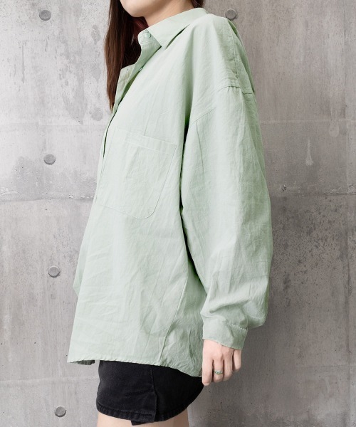 Miniministore(ミニミニストア)の「シャツレディースオーバーサイズ長袖シャツ(シャツ/ブラウス・レディース・ミント/ブルーグレー/ラベンダー/ホワイト/ブラック/ライトブルー/ライトイエロー/スモークピンク/チェリーピンク・FREE)」の12枚目の写真