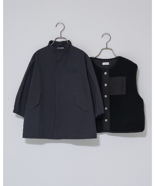 b・ROOM（ビールーム）の「【組み合わせ自由シリーズ】ボアベスト（ベスト・キッズ・ブラック/カーキ/ブルーグレー/アイボリー・SMALL/MEDIUM/LARGE）」の18枚目の写真