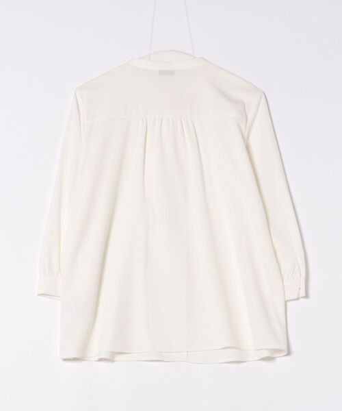 m.f.editorial（エムエフエディトリアル）の「【ストレッチ イージーケア UVカット】m.f.エディトリアル レディース ラッフルフリル 8分袖プルオーバーブラウス（シャツ/ブラウス・レディース・ライトグレー/ワインレッド/アイボリー/サックスブルー・LARGE/MEDIUM）」の5枚目の写真